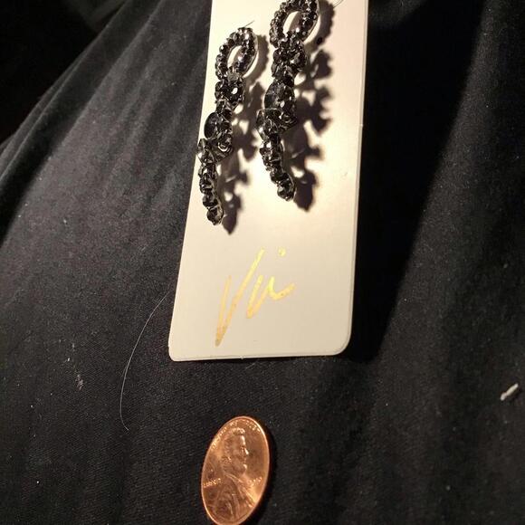 2” Vamp Earrings - Picture 3 of 3